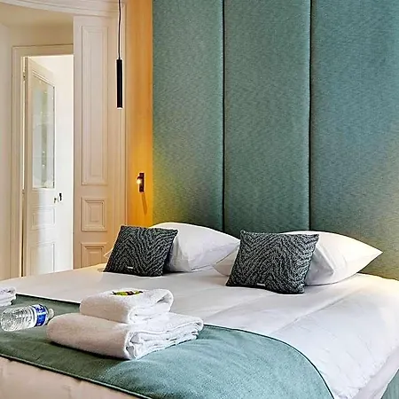 Magnificent - 4br10p - Palais-royal Apartment